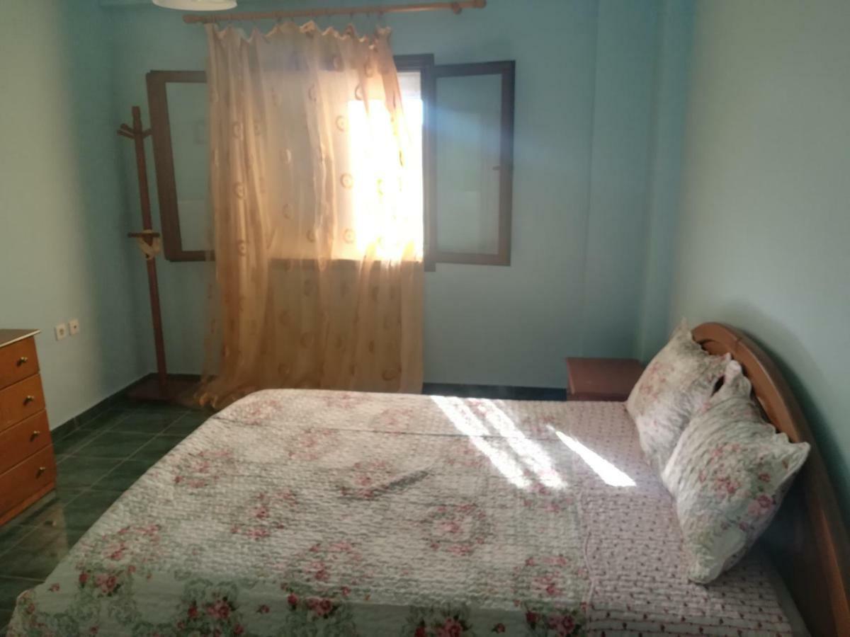 Odisseas Apartment カラマキ エクステリア 写真